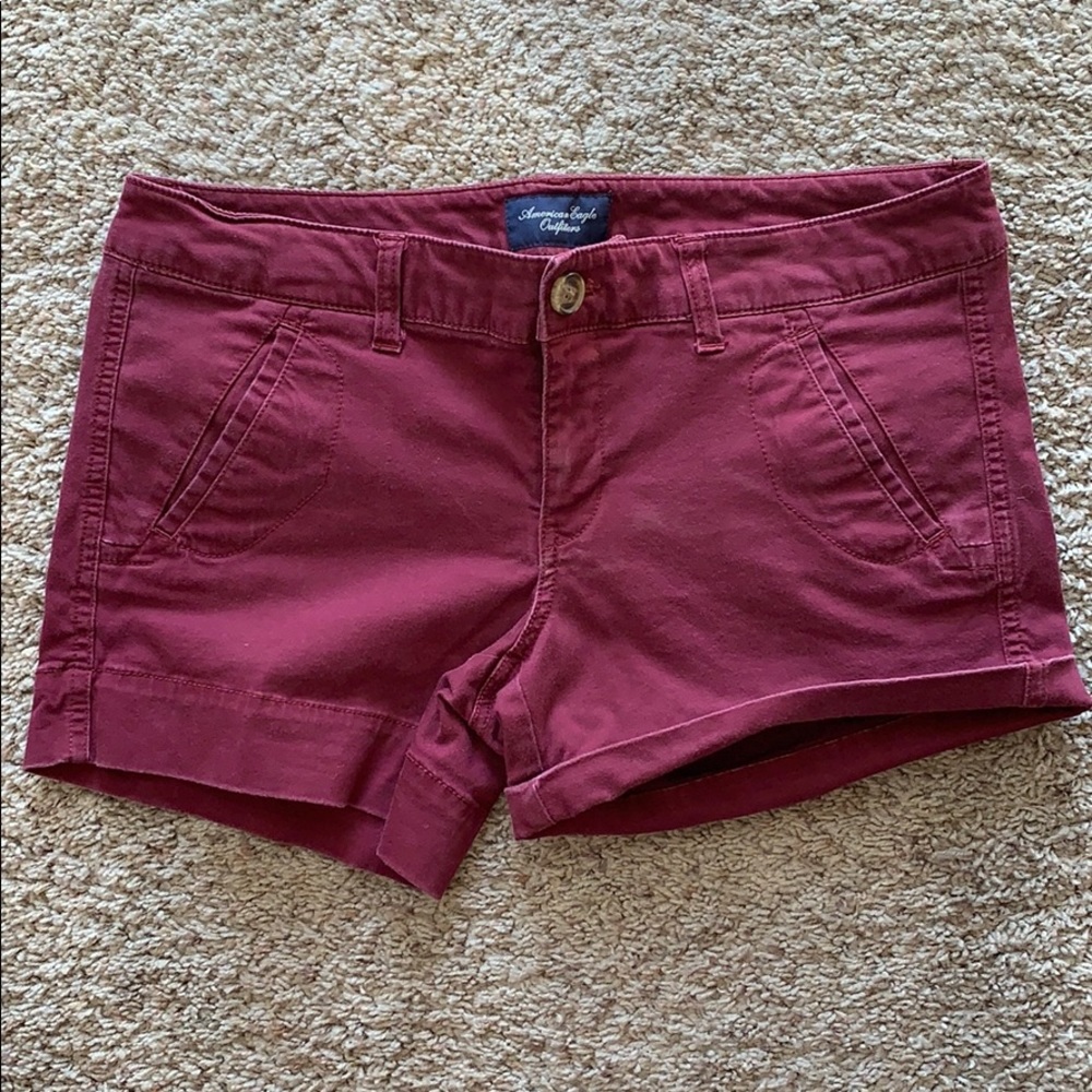 American Eagle stretch short